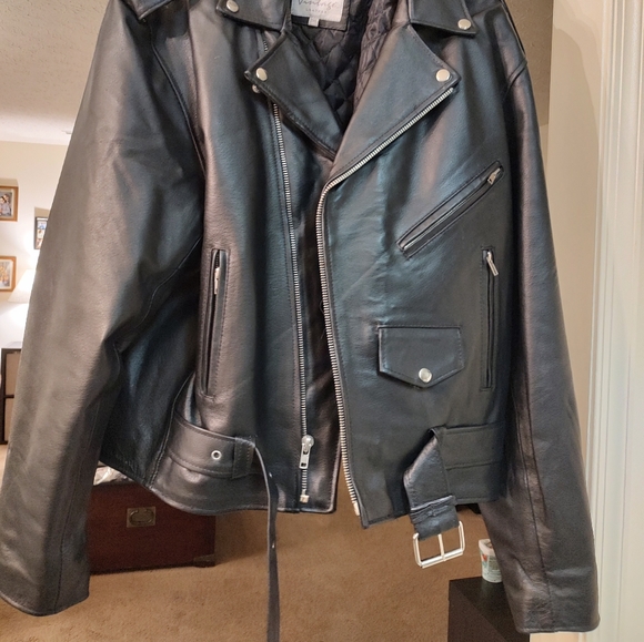 LEATHER Motorcycle jacket - Picture 1 of 3